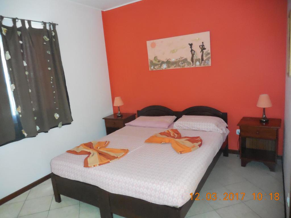 Casa Comba Bed & Breakfast มินเดโล ภายนอก รูปภาพ